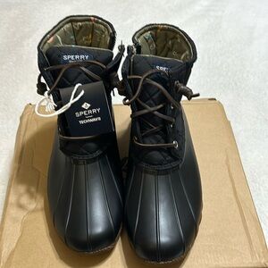 NWT Sperry Saltwater Duck Boots Size 9